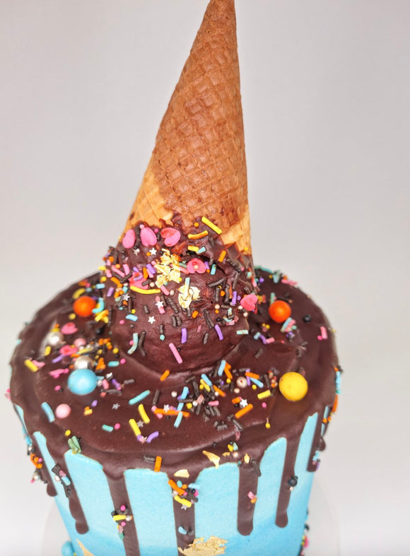 Custom Cakes